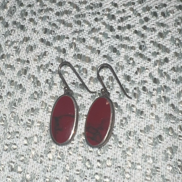 Red Jasper Sterling Silver 925 Red Coral 1.5"
Dangle Earrings super cute red - Picture 4 of 7
